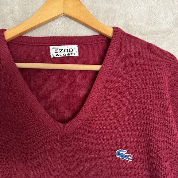 Vintage Izod Lacoste Men's V Neck Sweater Size Medium Preowned Red - Picture 2 of 7